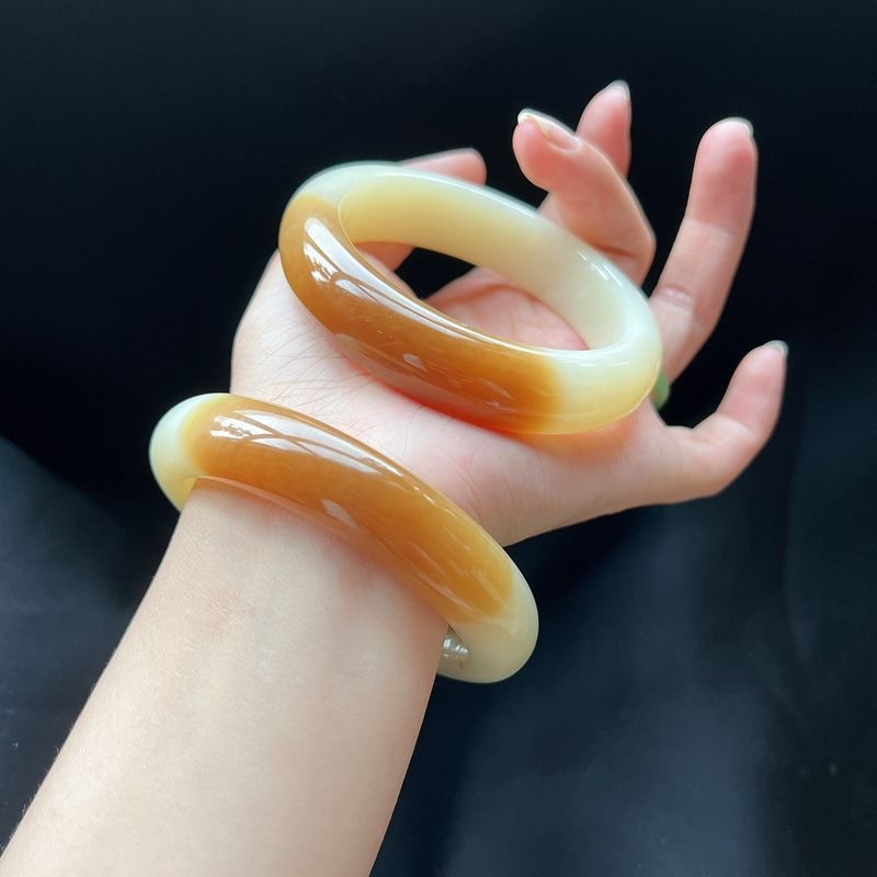natural xinjiang hotan jade sugar white bangle