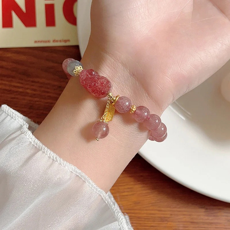 strawberry quartz pixiu lucky bracelet | gray moonstone
