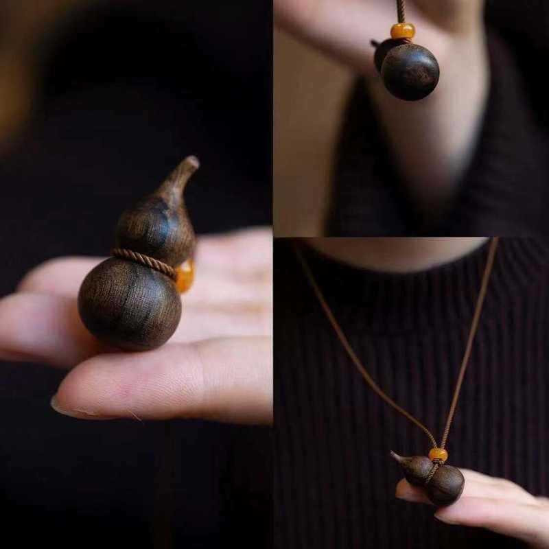 handcrafted wooden gourd pendant necklace – fu lu shuang quan