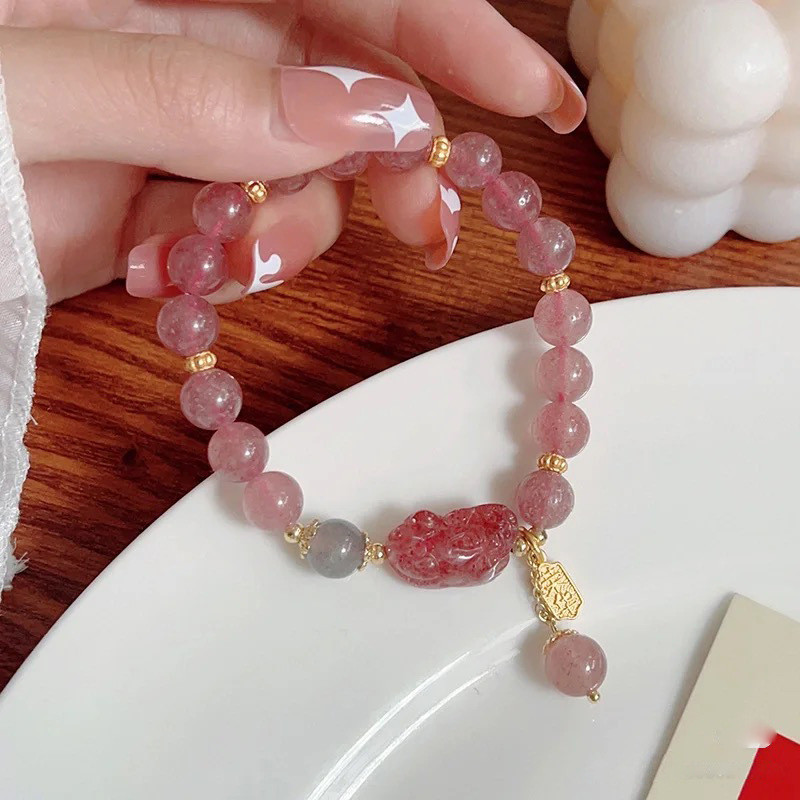 strawberry quartz pixiu lucky bracelet | gray moonstone