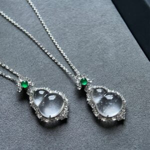 ice jade chalcedony gourd pendant necklace