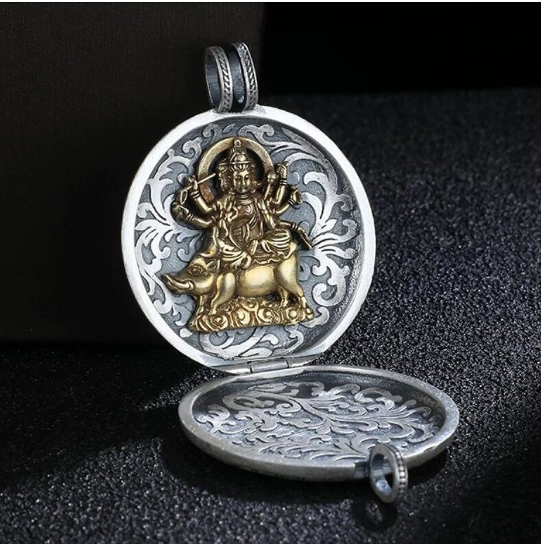 copper silver plated marici bodhisattva gau box pendant necklace | tibetan buddhist protective amulet luck jewelry